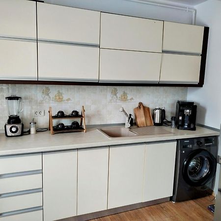 Exclusive Living Apartment Bucharest Exterior photo