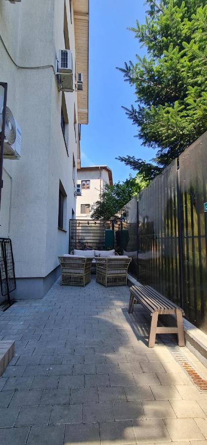 Exclusive Living Apartment Bucharest Exterior photo