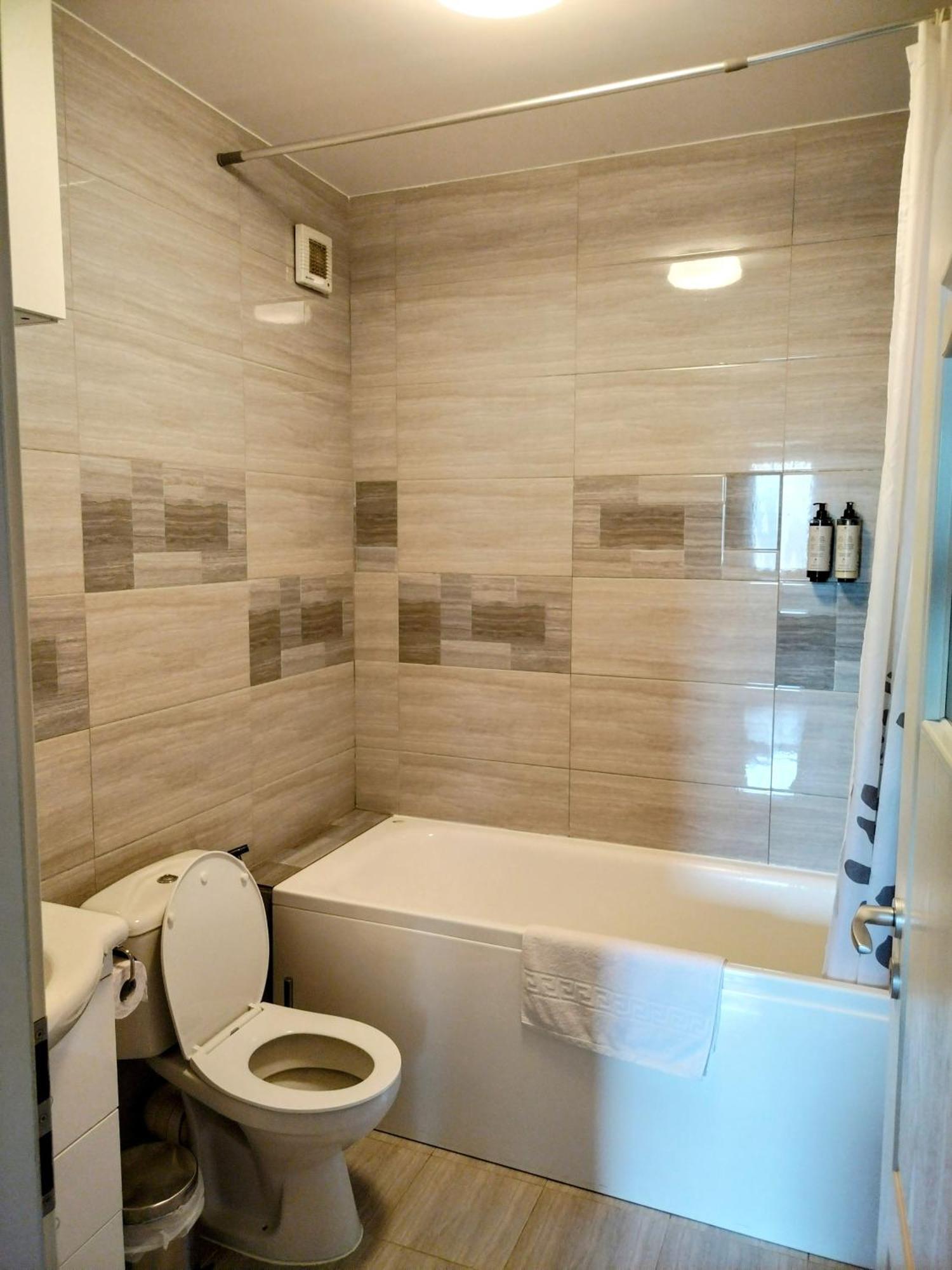 Exclusive Living Apartment Bucharest Exterior photo